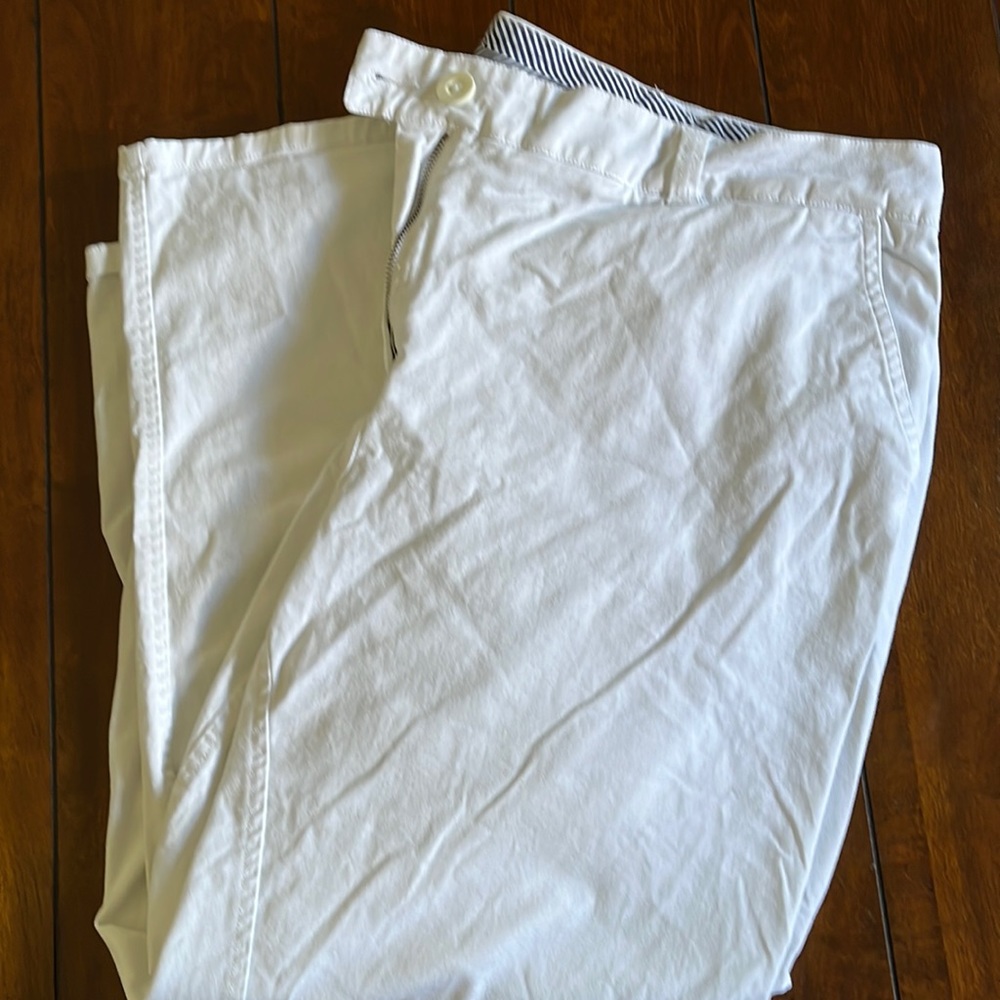 Crown & Ivy womens white chinos size 18W